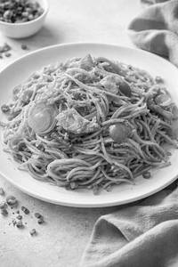 Egg Hakka  Noodles