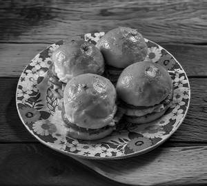 Chicken mini burgers