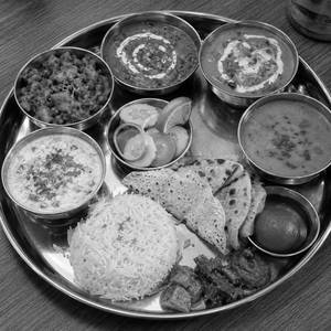 Veg Thali
