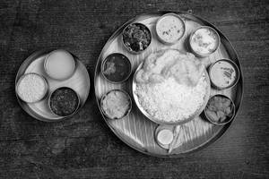 Pulusu Spl Veg Meals