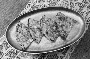 MIRCHI PARATHA GREEN