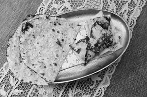 GARLIC NAAN