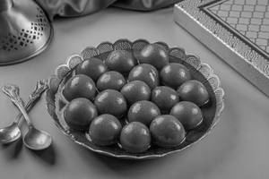 Gulab Jamun