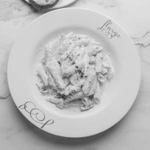 Pasta In Alfredo Sauce
