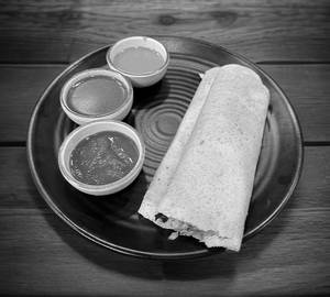 Crispy Chilli Veg Masala Moong Dal Chilla