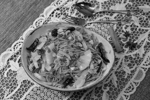 CHICKEN  SINGAPORE NOODLES