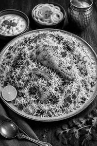 Chicken Dum Biryani [full] + Veg Raita + 2 Roasted Papad + 1 Soft Drink (300 Ml) + (Small) Gravy
