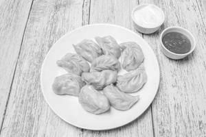 Veg Steamed Momo [8 Pieces]