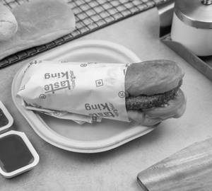 Paneer Smoky Chilli Burger