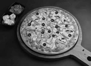 Veg Extravaganza Pizza