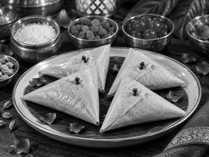 Banarasi Divine Sweet Paan (No Supari & Lime Paste) [4 Pcs]