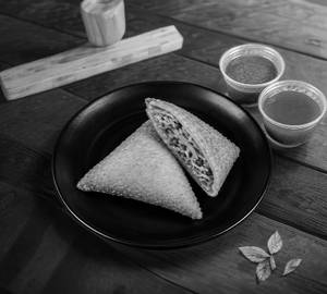 Chinese Samosa [2 Pieces]