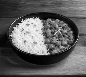 Plain Rice Bowl With Chole Curry