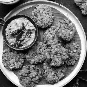 Vada Set Of 2
