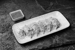 Afghani Chicken Momos [8 Pcs]