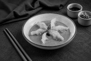 Thai Curry Dimsums Veg ( 6 Pcs )