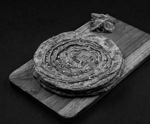 Lal Mirchi Parantha