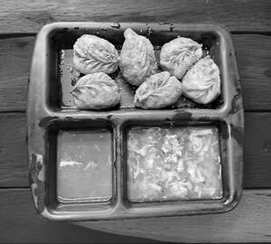 Chicken Darjeeling Fried Momo (6 Pcs)