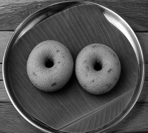 Medhu Vada [2 Pieces]