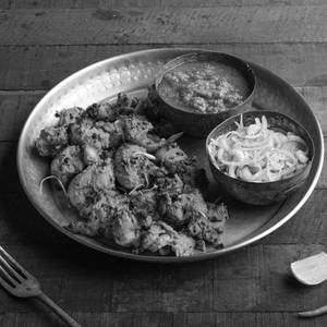 ACHARI CHICKEN TIKKA FULL
