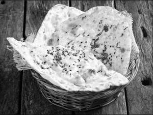 Plain Naan (1 Pc.)