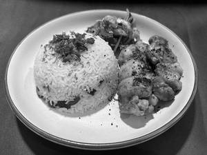 Berry Pulaw With Grilled Chicken