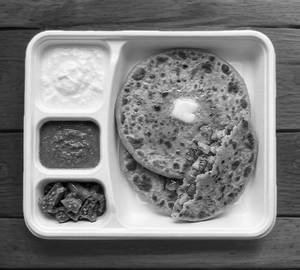 Aloo-Pyaaj Paratha Meal (2 Pcs with Curd, Chutney and Pickle)