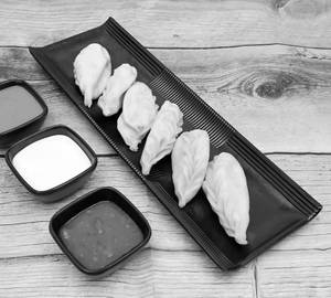 Paneer Steamed Momos