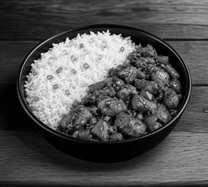 Plain Rice With Chilli Chcken