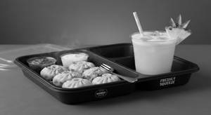 Veg Momo 6pcs + Pineapple Juice