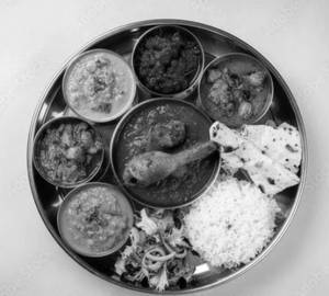 Special chicken rice thali