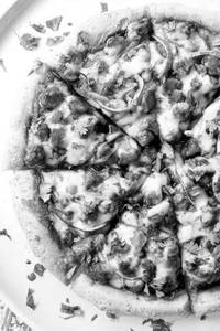 Tandoori chicken pizza 7 inch 4 slices