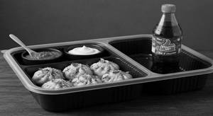 Paneer Momo 6pcs + Thumsup 750ml