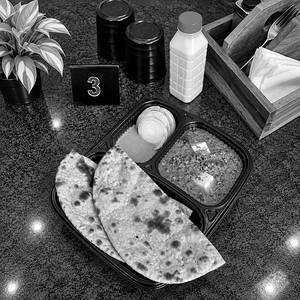 Paneer Lababdar  +2 Butter Tandoori Roti + Buttermilk