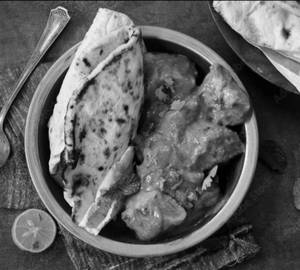 Special Butter Chicken With Roti Thali