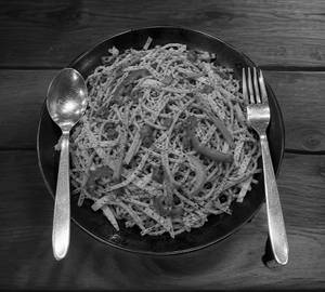 Veg hakka noodles