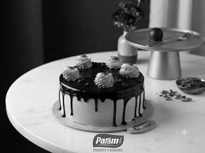 Eggless Chocolate Mousse Cake