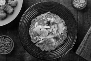 Pan Fried Noodles Non-Veg (Serves 1-2)