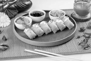 Spicy Chicken Roll (Uramaki)