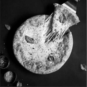 Margherita Thin Pizza (25 Cm)