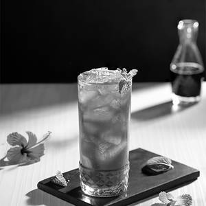 Hibiscus Iced Tea