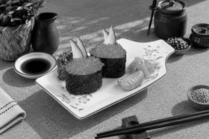 Tobiko Gunkan Maki