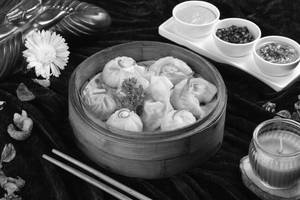 Signature Non-Veg Dim Sum Basket (8 pcs)