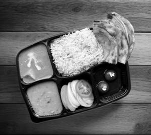 Paneer Makhani Meal Box ( 5-Compartment Meal Box)