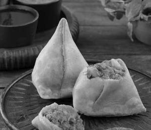 Samosa 1pcs