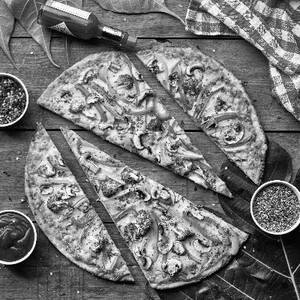 Primavera Pizza