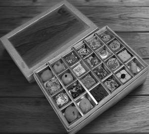 24Pc Assorted Sweet Box