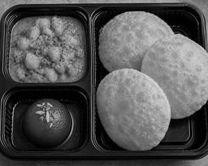 Poori Sabji Gulab Jamun Combo