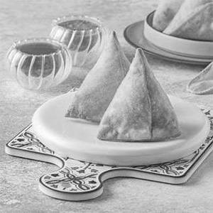 Samosa Plate (2 Pieces)