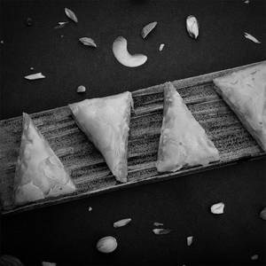 KAJU BAKLAVA